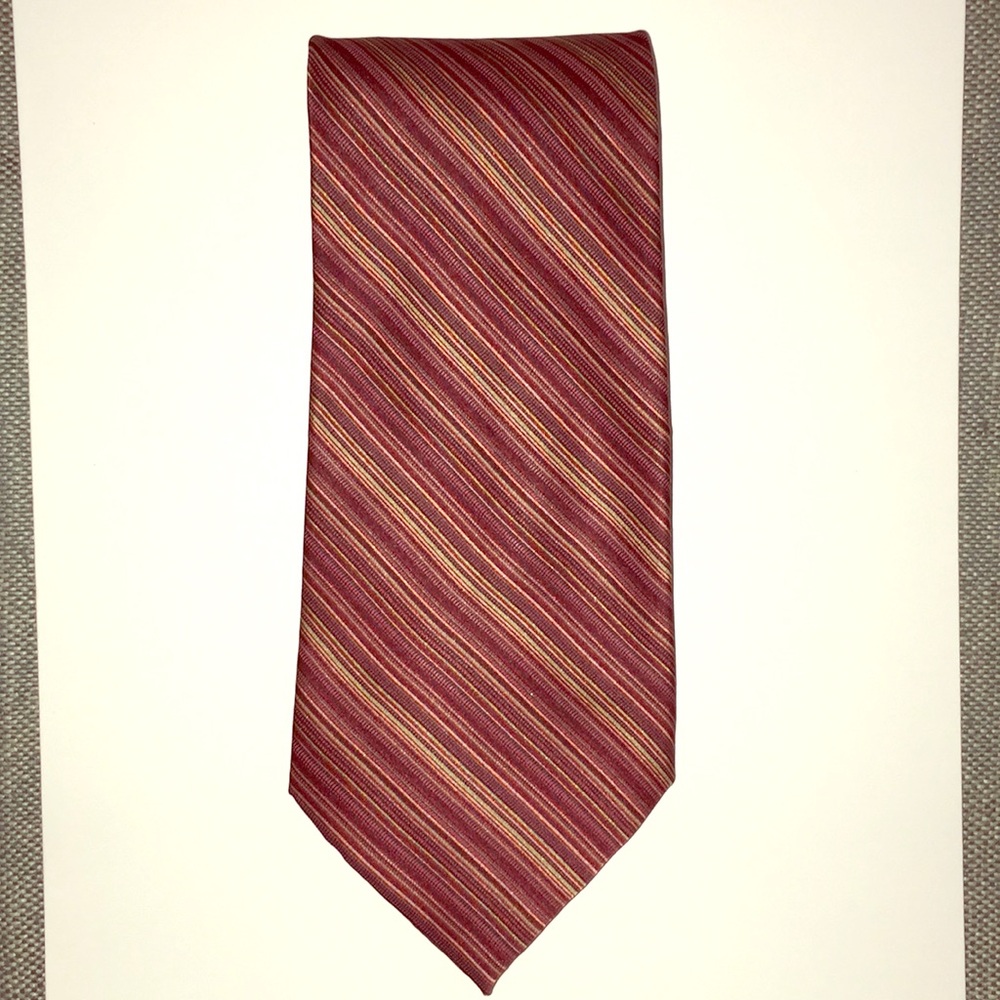 Perry Ellis portfolio 100% silk tie